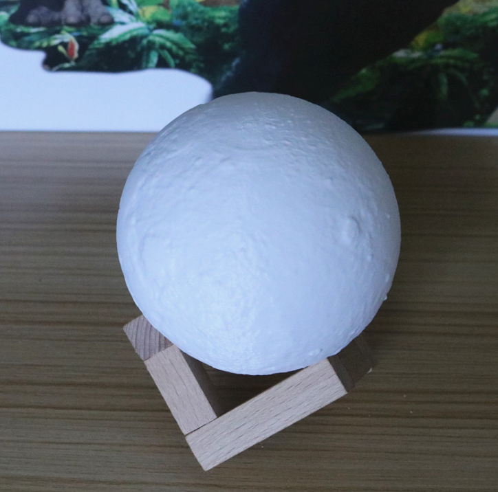 Dark Moon Lamp